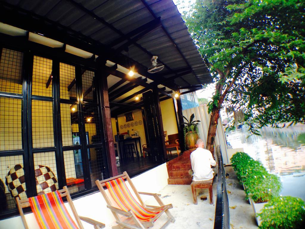 Viman Guesthouse Bangkok Exterior foto
