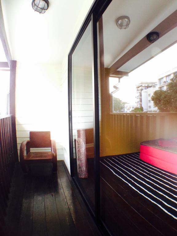 Viman Guesthouse Bangkok Exterior foto