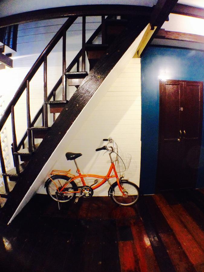 Viman Guesthouse Bangkok Exterior foto